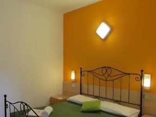 Ambrosiana ホテル *