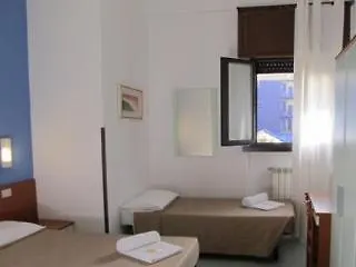 ホテル Ambrosiana